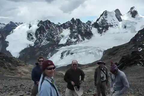 Tour em La Paz: Condoriri -Pico Austria - Huayna Potosi 5 DIAS