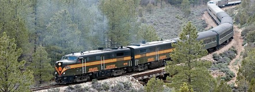 Da Flagstaff: tour guidato di un'intera giornata alla ferrovia del Grand Canyon