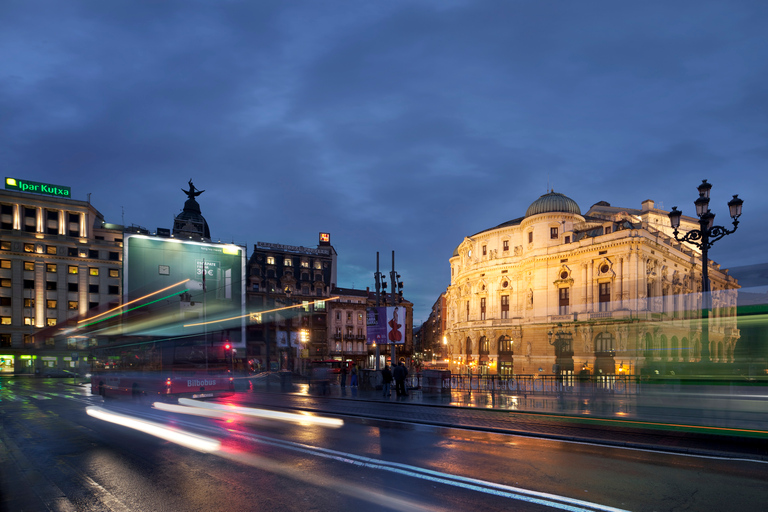 Bilbao: tour privado a pie por la noche