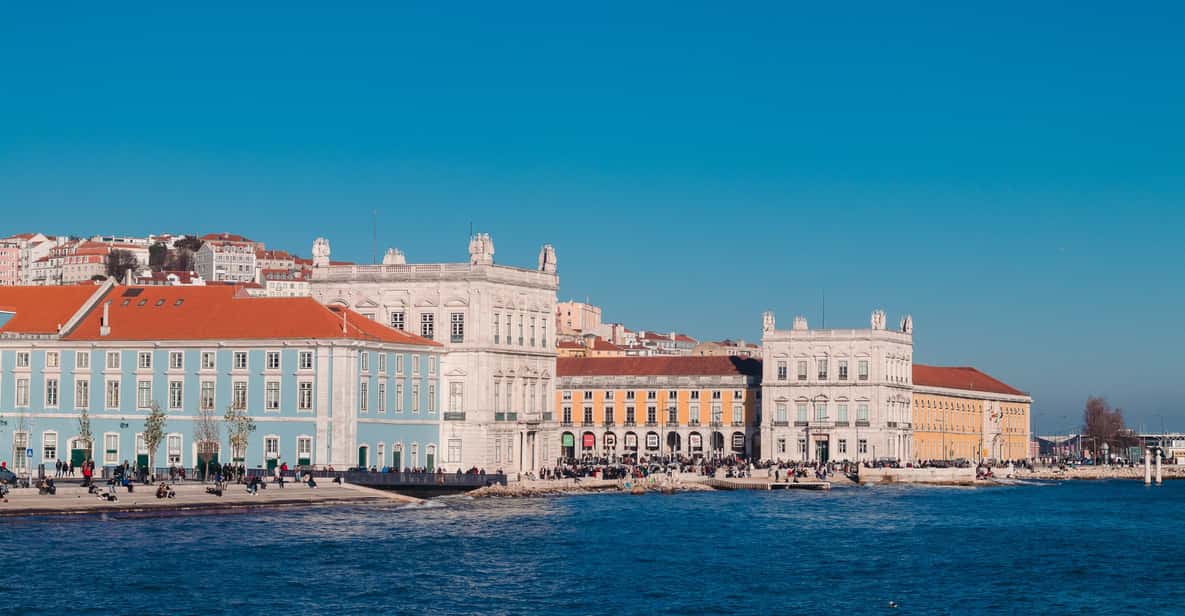 Lisbon: Daytime/Sunset City Cruise by Sailboat with Drinks