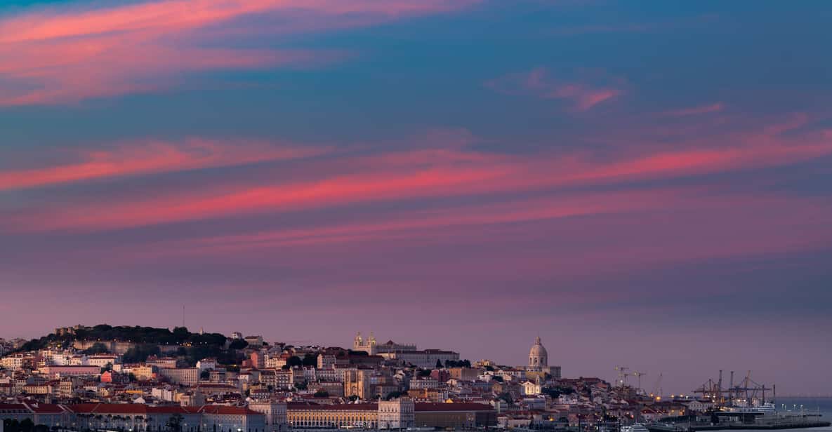 Lisbon: Daytime/Sunset City Cruise by Sailboat with Drinks