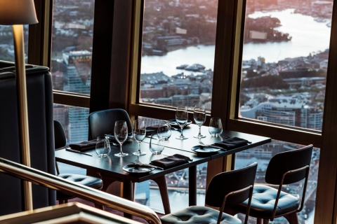 Sydney: Infinity at Sydney Tower Dining ExperienceZondag 3-gangen diner
