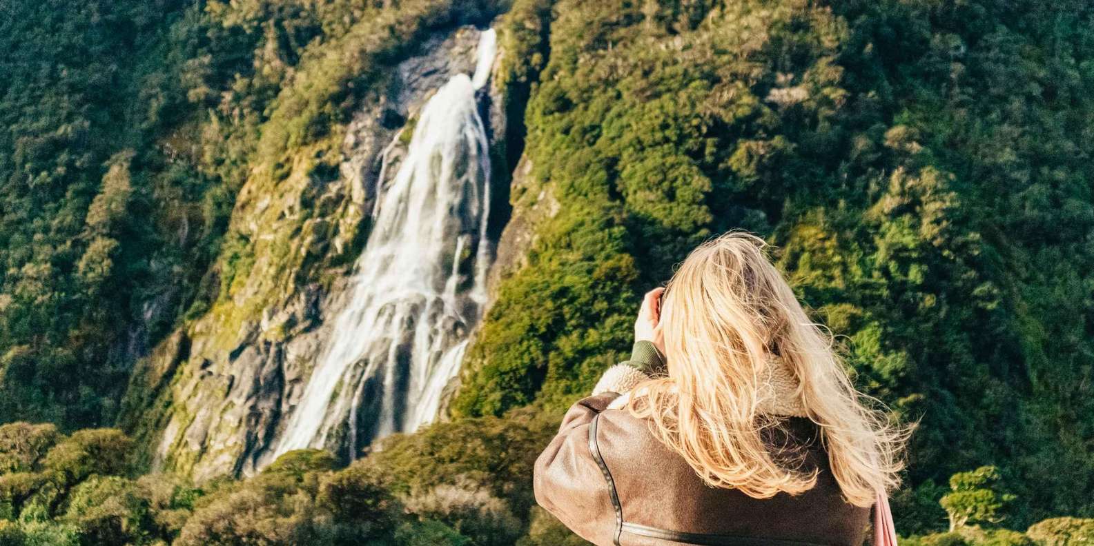 From Queenstown: Milford Sound Cruise and Coach Day Tour