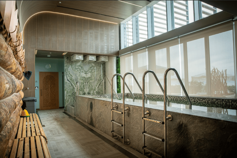 Dubai: 3 hour Platinum Retreat with 60min Massage & Lunch