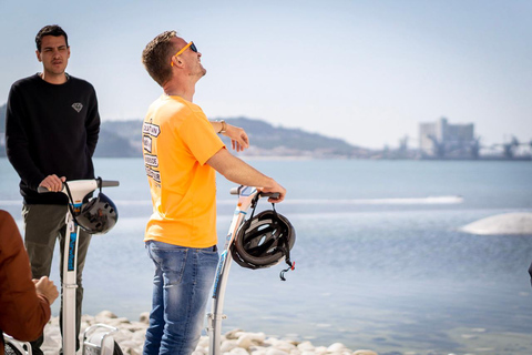 Lisbon: Segway Night Tour Old Town (Alfama)