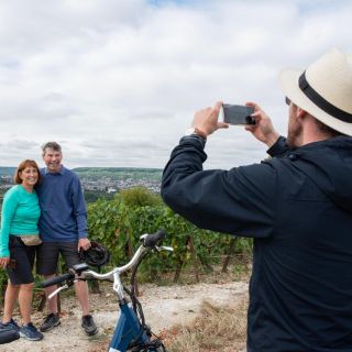 From Reims: E-Bike Champagne Tasting Tour and Lunch