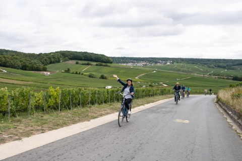 Desde Reims: Excursión de un día en bicicleta eléctrica por Champaña y almuerzo