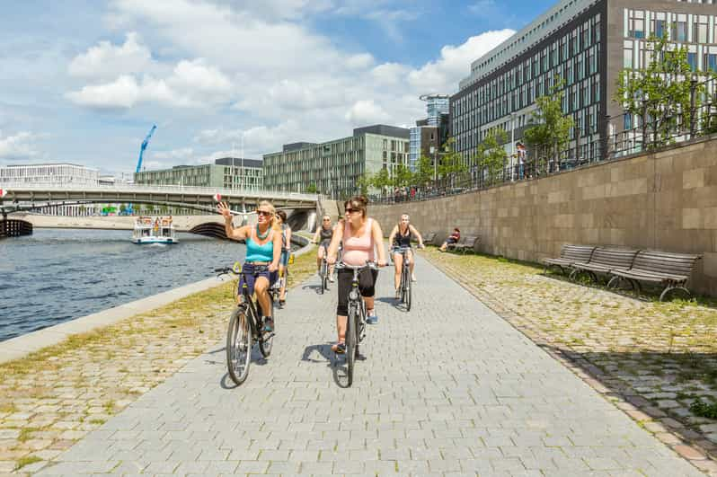 Berlín tour privado en bici del Muro y la Guerra Fría