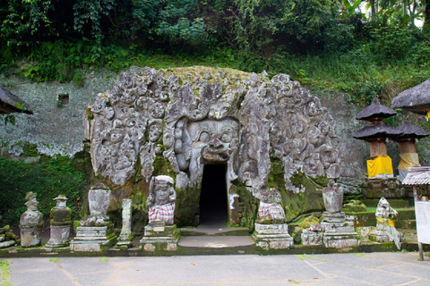 Bali: visite des points forts d'Ubud et temple d'Uluwatu avec danse KecakVisite de groupe en anglais