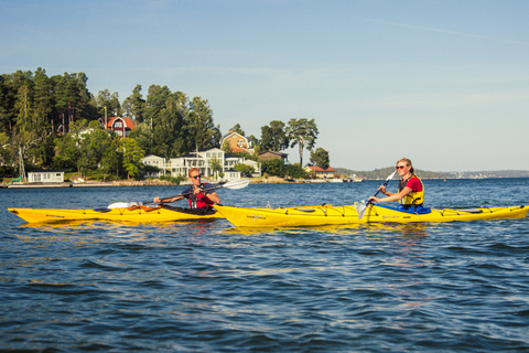 Estocolmo: Excursión en Kayak por las Islas del Archipiélago y Picnic al Aire LibreTour de medio día en kayak con Fika al aire libre