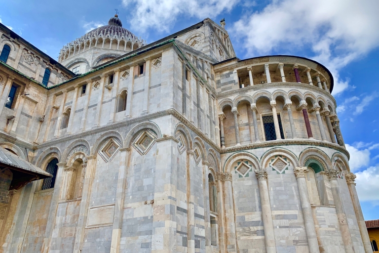 Von Florenz aus: Private Tagestour nach Pisa und Cinque TerrePrivate Cinque Terre & Pisa Tour mit Weinverkostung und Mittagessen