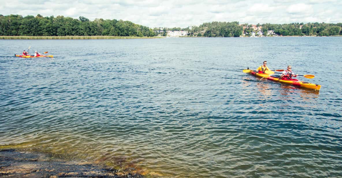 Vaxholm: 4-Hour Stockholm Archipelago Kayaking Tour