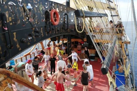 Strona: Całodniowa wycieczka łodzią z lunchem i imprezą piankowąOpcja standardowa