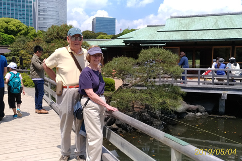 Tokyo: Tour privato dei punti salienti della città con una guida localeTour privato a piedi della durata di 6 ore