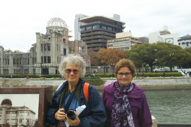 Privérondleiding met gids op het eiland Hiroshima en Miyajima7-uur durende rondleiding door de stad Hiroshima en het Miyajima-gebied