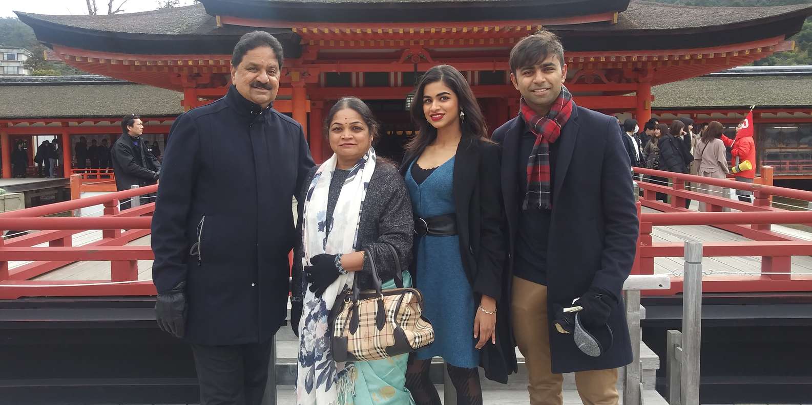 Hiroshima & Miyajima: Full-Day Private Tour & Licensed Guide