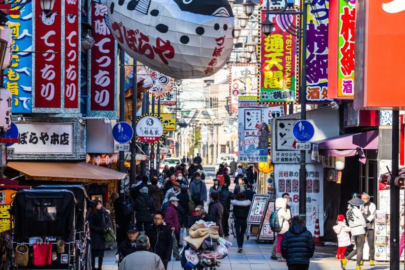 Osaka: tour a piedi guidato privato di un'intera giornata