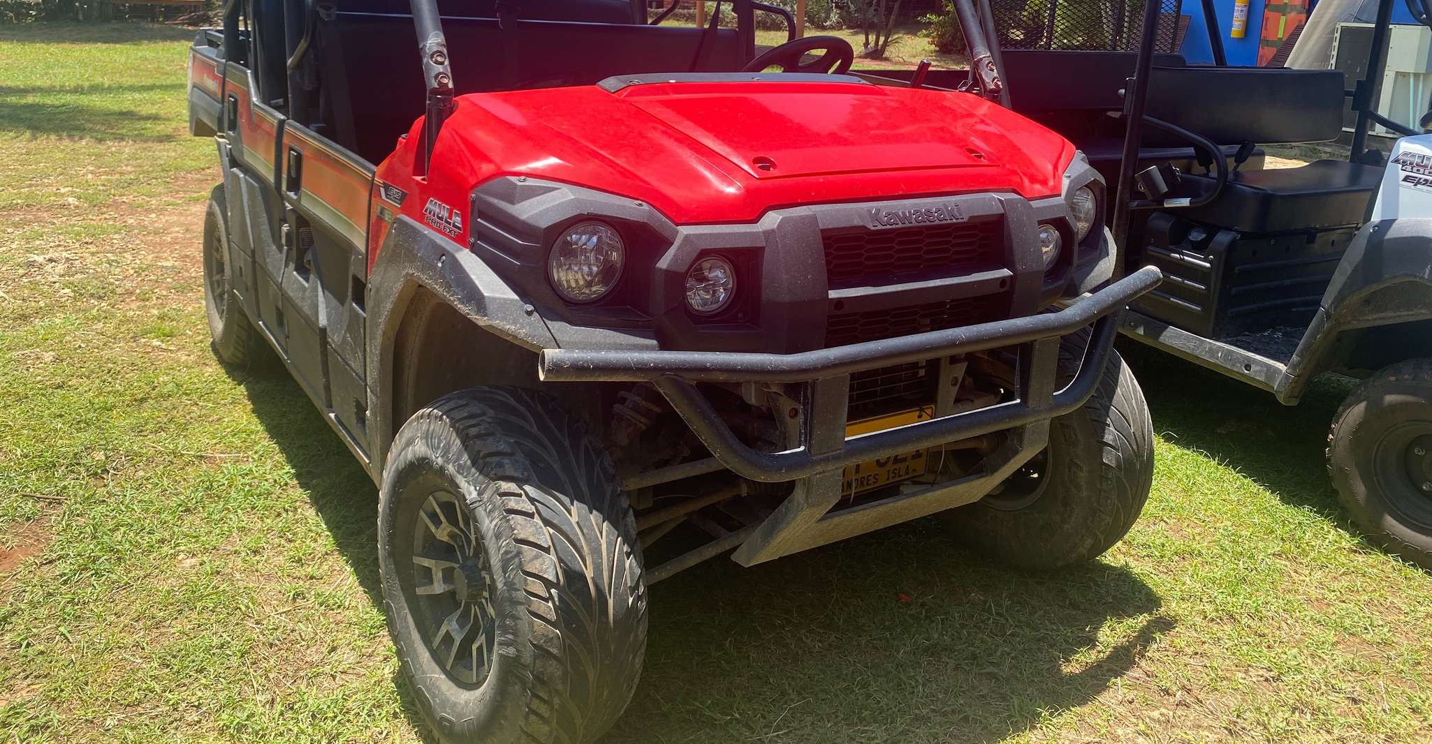 San Andres, 6-Seat Golf Cart Rental - SuiteTrails