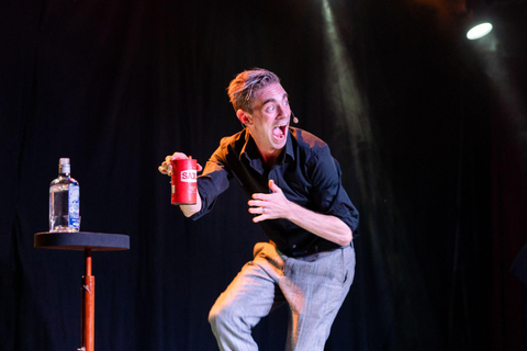 Salou: House of Illusion Magic and Illusion Dinner Show Early Show Silver