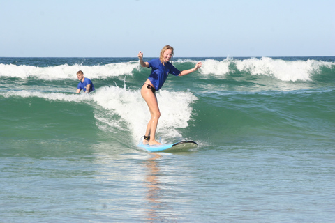 Miami: Group Surf LessonMiami: 2-Hour Group Surf Lesson