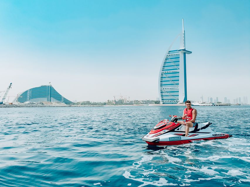Дубай: тур на гидроцикле Бурдж-эль-Араб | GetYourGuide