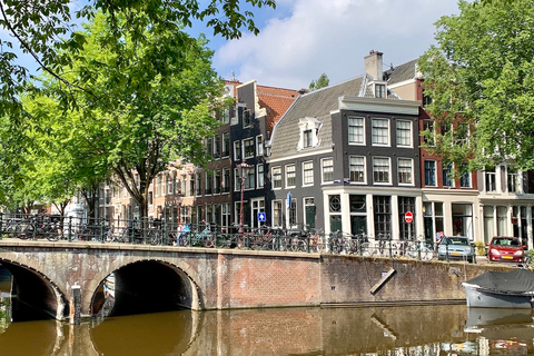 Amsterdam: Cultural Inner City Tour in German or EnglishPrivate Tour in German