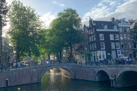 Amsterdam: visita guiada Cultural en alemánAmsterdam: Guía privado histórico de la ciudad en alemán