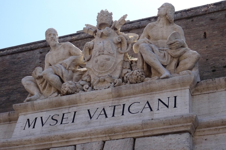 Ohne Anstehen: Vatikan, Sixtinische Kaptelle, Petersdom für KleingruppenRom: geführte Tour durch die Vatikanischen Museen - Italienisch
