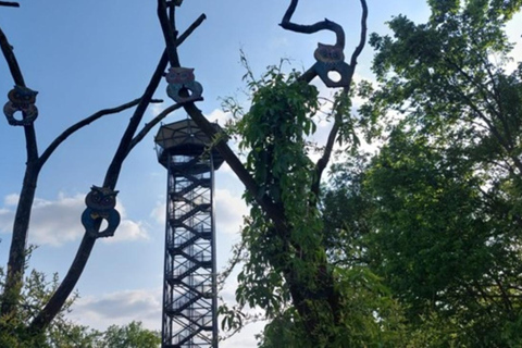 Frankfurt (Oder): Guided Bike Tour with Local Guide History tour – Bike ride to the former prison camps