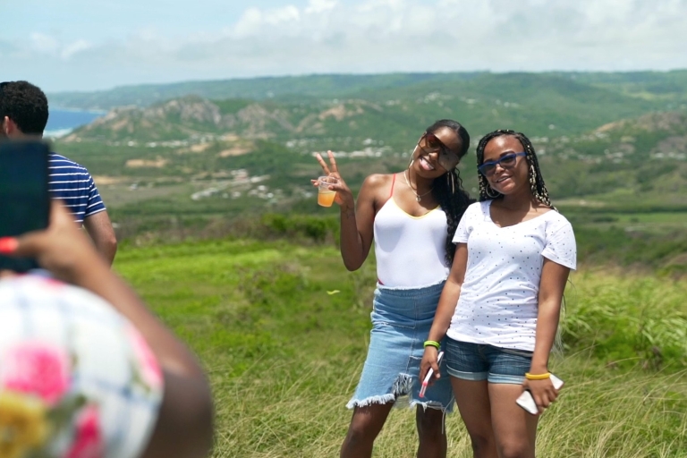 Barbados: Wycieczka po wyspie z jaskinią Animal Flower i lunchem