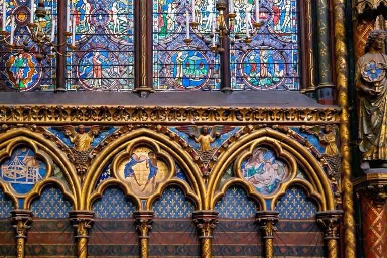 Saint-Chapelle Entry Combo:Conciergerie & Seine River Cruise Sainte-Chapelle + Conciergerie