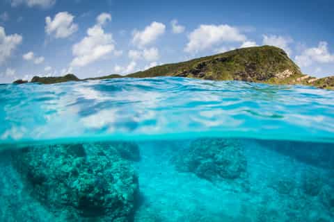Naha: Full-Day Keramas Island Snorkeling Tour with Lunch