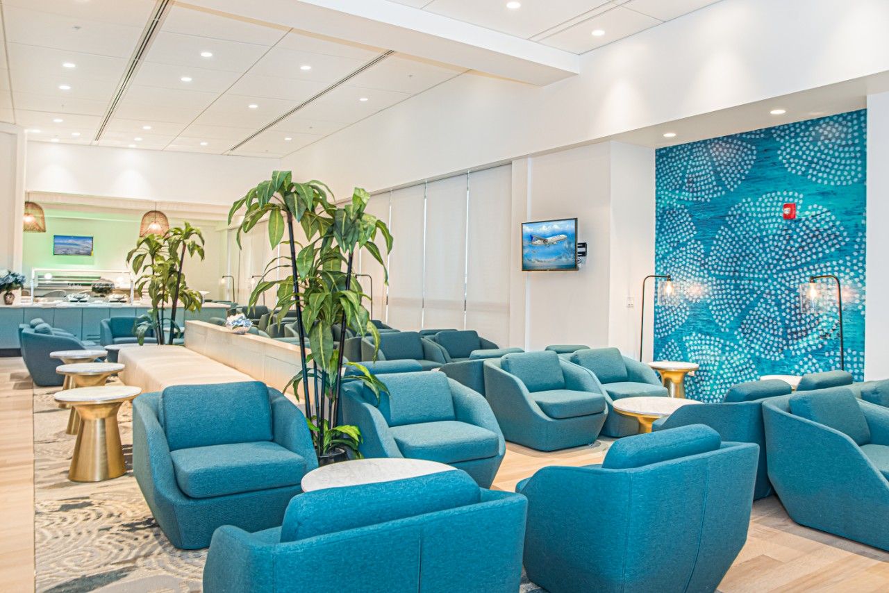 PBI Palm Beach INTL Airport: Zugang zur Escape Lounge