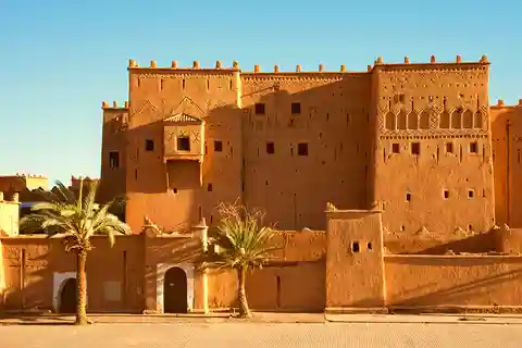 Tour privado de 2 días al desierto de Zagora con paseo en camello al atardecer.