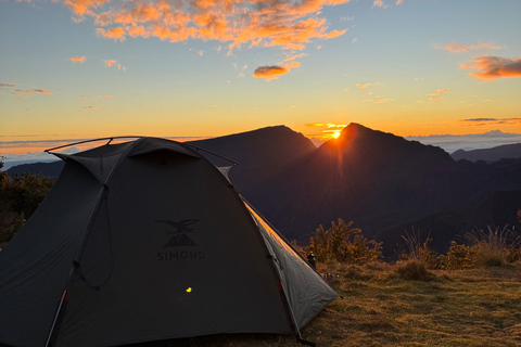 Reunion Island: Camp under the stars in Mafate — complete kit provided Reunion Island: Camp under the stars in Mafate — full kit provided