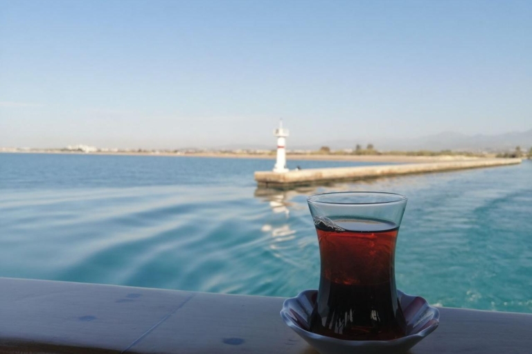 Side: Bootsfahrt nach Side und zur Caretta-Bucht mit Mittagessen und GetränkenAb Manavgat: Bootstour nach Side