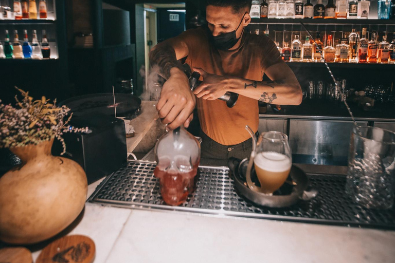 Ciudad del Cabo: De bares en bares de cócteles secretosCóctel Secreto Mixología Bar Crawl