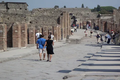 Sorrento: Tour di Pompei ed Ercolano con il sistema Skip-the-Line