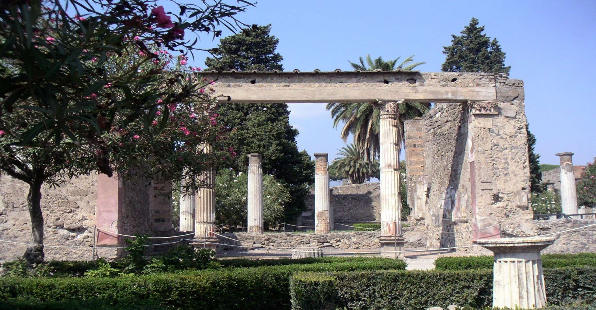 Sorrento, Pompeii & Herculaneum Tour met Skip-the-Line - Hizvo