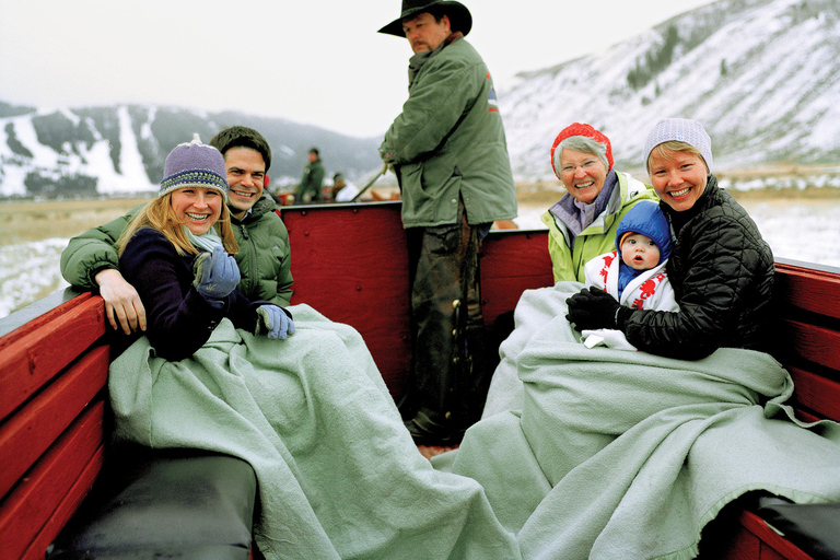 Grand Teton National Park: Wildlife Tour and Sleigh Ride Full-Day Winter Tour with Sleigh Ride