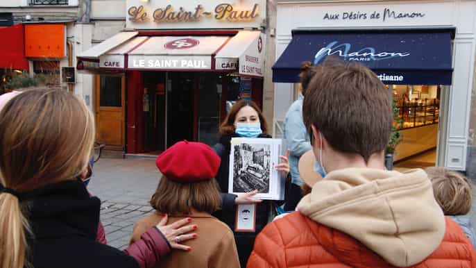 paris guided walking tour of le marais for families
