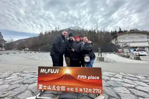 Mt Fuji : Highlight tour and unforgettable experience