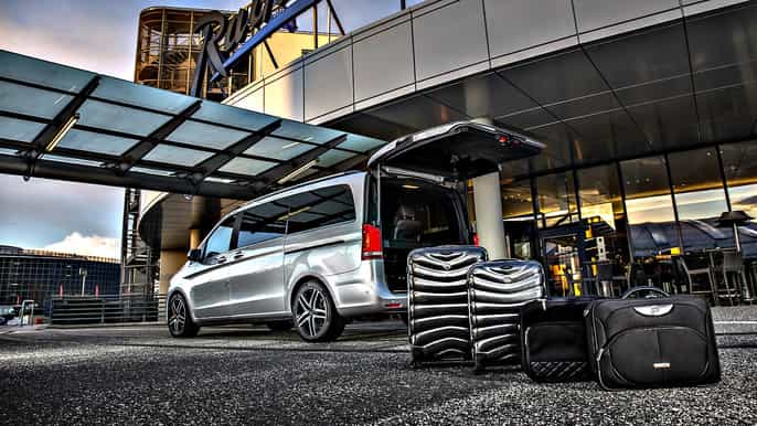 st. petersburg private airport transfers