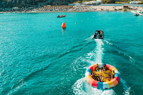 Mykonos : Activités nautiques sur la plage de Super Paradise