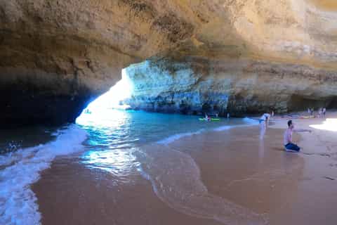 Portimão: Kayak Tour of Benagil Caves