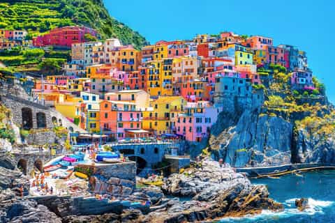 Cinque Terre Day Tour from Milan