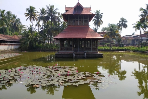 Kochi: visite privée de la ville en tuk-tuk avec prise en charge à l'hôtelPrise en charge au port de croisière - Visite privée en tuk tuk à kochi