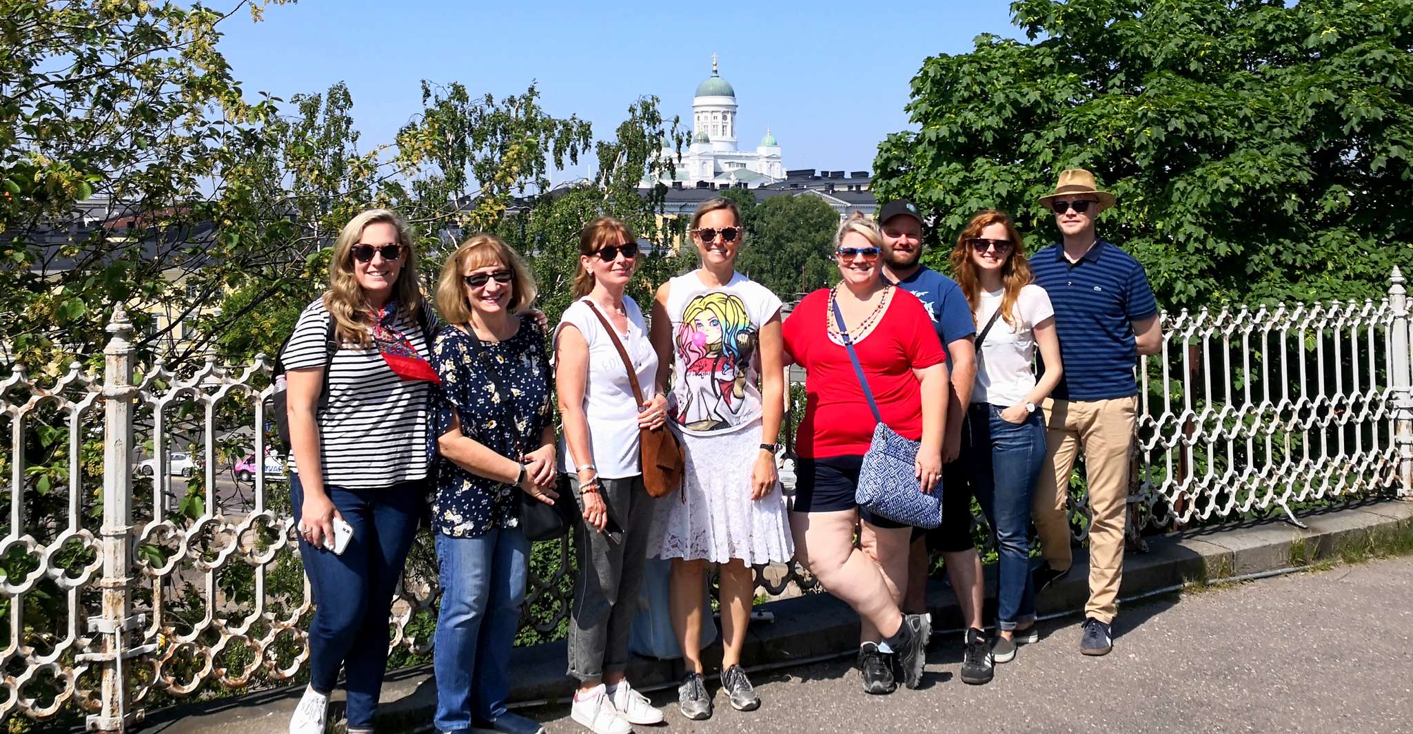 Helsinki, Tour a piedi per piccoli gruppi con guida urbanistica - Hizvo