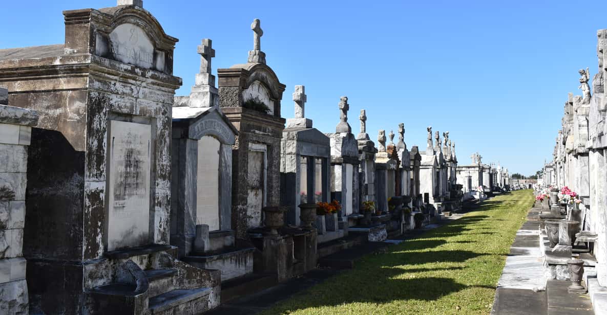 New Orleans: Canal Street Cemeteries Walking Tour