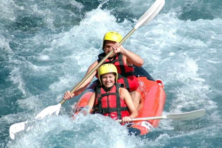 Cañón Koprulu: Experiencia en kayak por el río con almuerzoPunto de encuentro